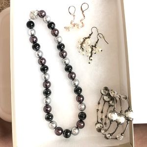 Faux Pearl Jewelery